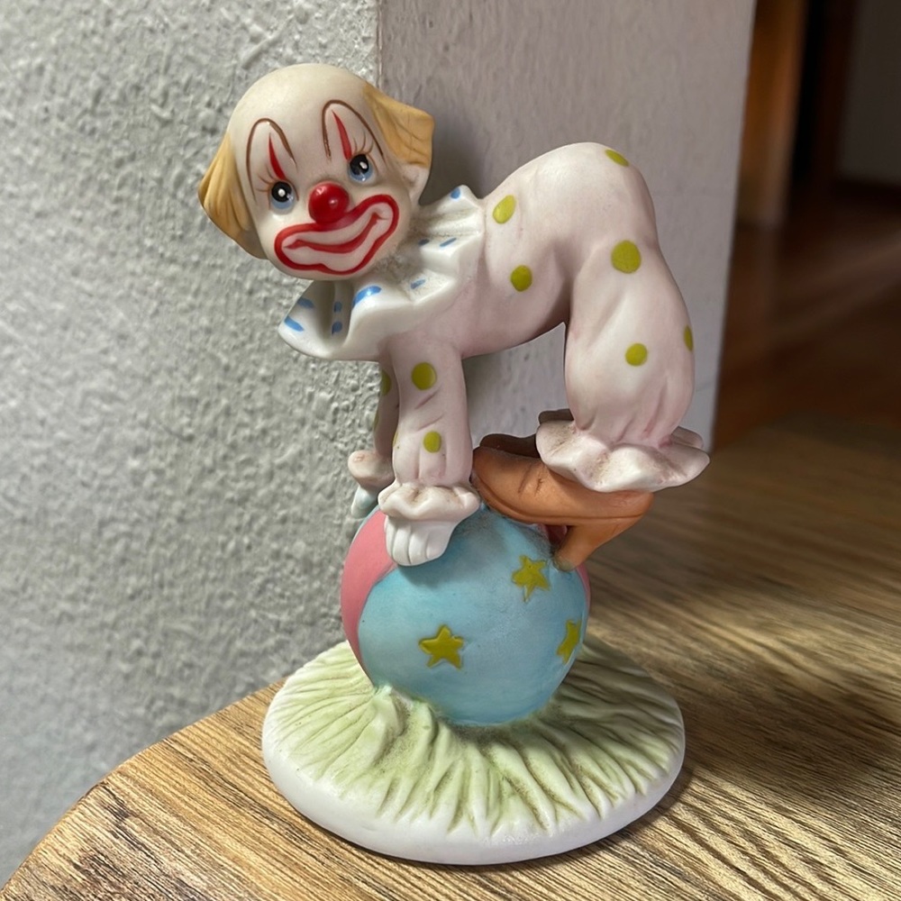 Lefton Hand Painted Clown 1984 Figurine